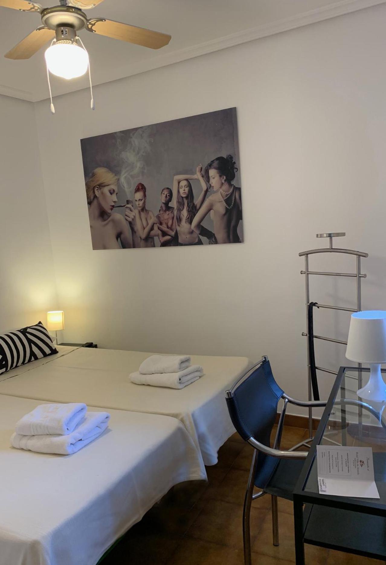 Hotel Y Restaurante Puerta De Aranda Aranda de Duero Luaran gambar
